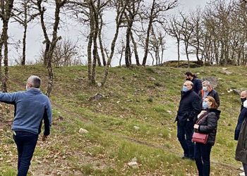 Universidad de Vigo y Baños de Molgas amplían su alianza para excavar el Alto de Acea