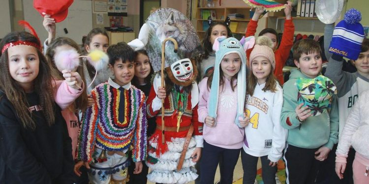 El Felo de Maceda en el Colegio Mestre Vide de Ourense