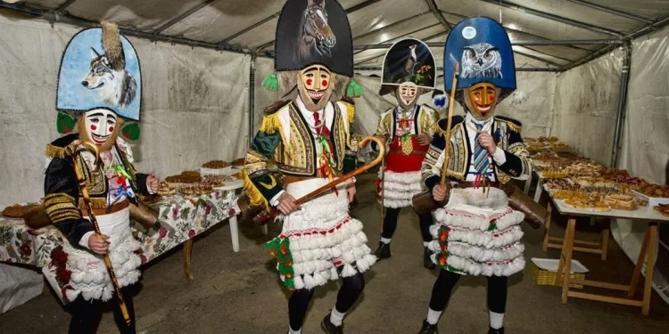 Entroido 2024 | Regresa el tradicional “Fiadeiro de Carguizoi” a esta aldea de Maceda