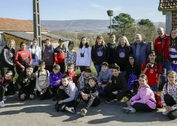 Maceda cuenta con la primera senda de cigüeñas de Galicia