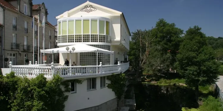 Compran por cerca de 600.000 euros el balneario de Baños de Molgas para dedicarlo a apartamentos turísticos