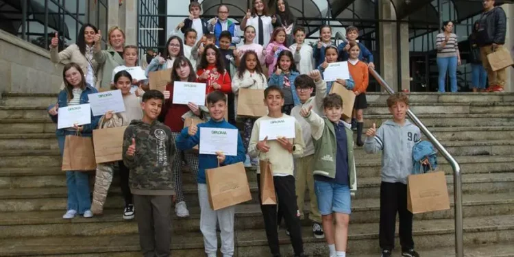 Escolares de Maceda que triunfan como ‘tiktokers’ de la alimentación